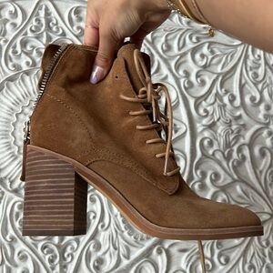 Tan suede Dolce Vita lace up booties. Worn 2x. Gently-loved. 🧡
